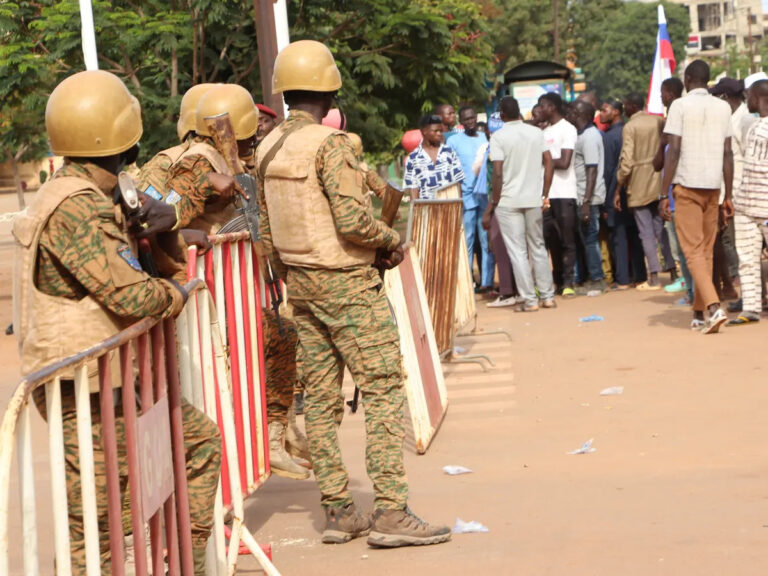 Burkina Faso: Junta suspends Radio Oméga for hosting Niger coup critic