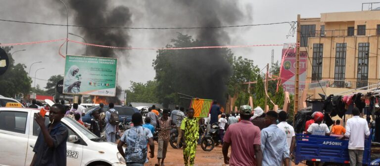 Coup d’État au Niger : La CEDEAO doit rétablir le gouvernement du président Mohamed Bazoum