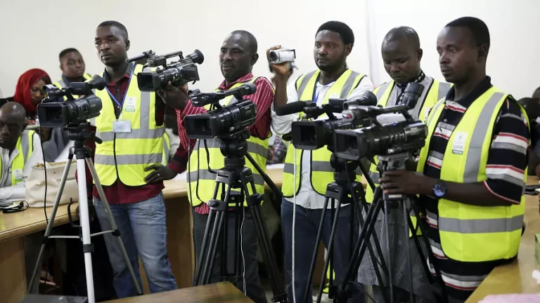 Deadline extended: Consultant needed to develop journalist safety policy in Guinea-Bissau
